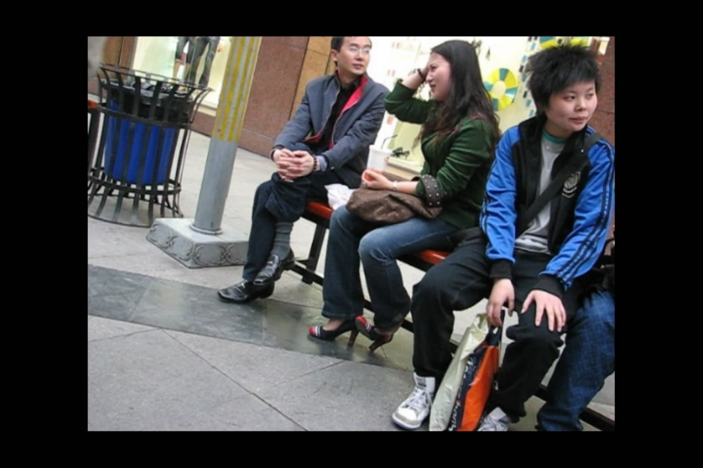 streetsnapshoep[00 00 30][20181209 211048 2]